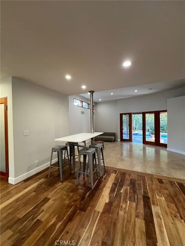 $7,000 | 14656 Hesby Street, Sherman Oaks, CA 91403