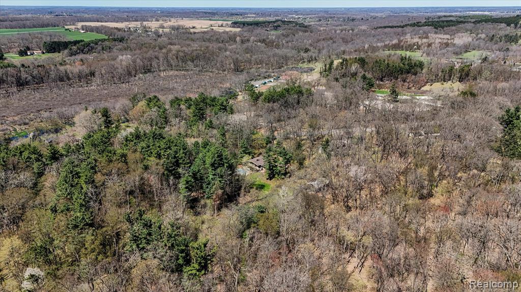 3301 Jewell Road Howell, MI 48843 - Photo 39 of 41