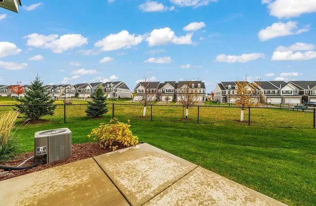 $435,000 | 9652 4th St Lane North, Lake Elmo, MN 55042