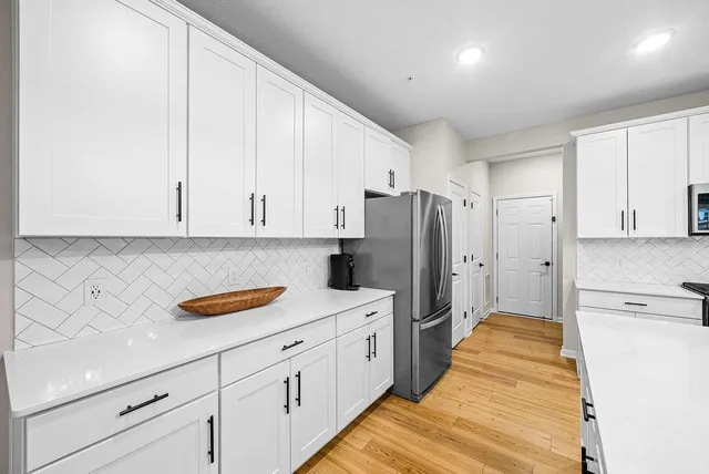 $435,000 | 9652 4th St Lane North, Lake Elmo, MN 55042