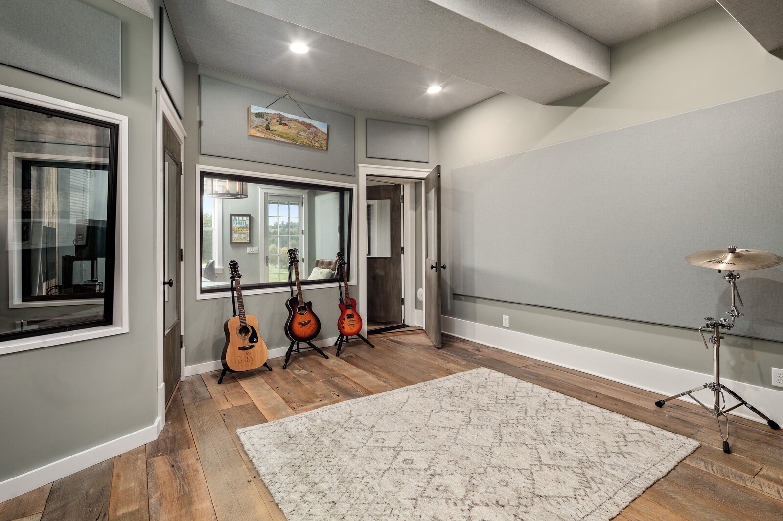 3377 Bailey Road Franklin, TN 37064 - Photo 14 of 49 a view of a room with gym equipment