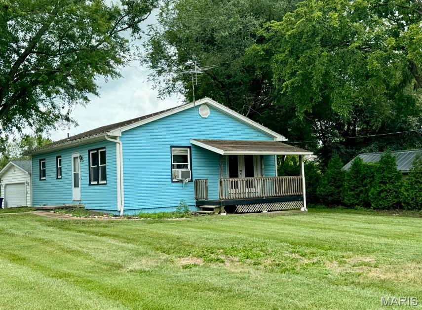 235 Green Street Augusta, MO 63332 - Photo 11 of 16