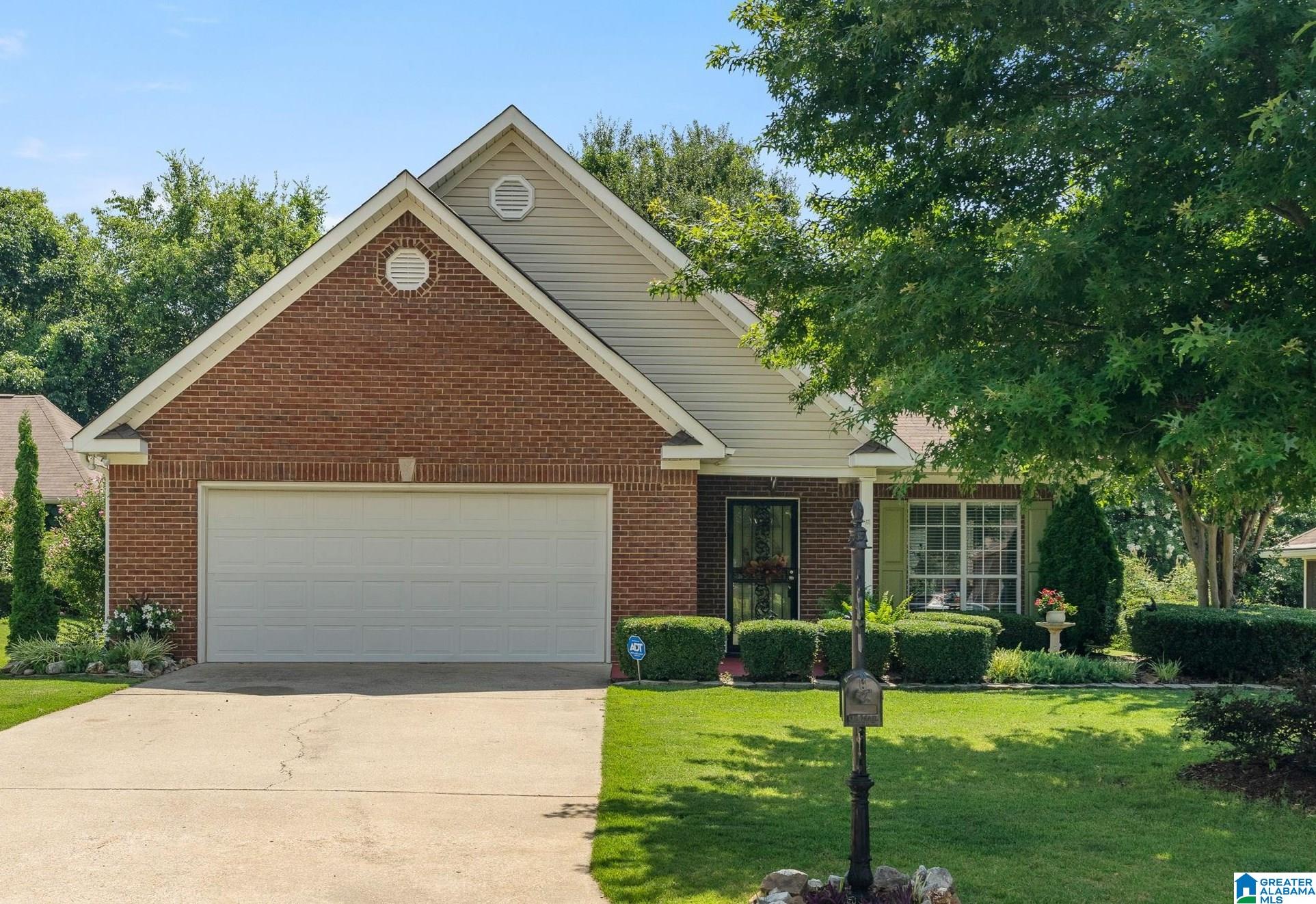 5405 J R Drive Birmingham, AL 35235 - Photo 3 of 28
