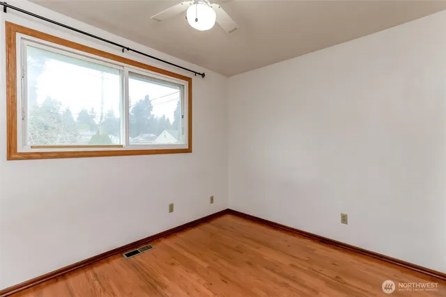 $585,000 | 12904 12th Avenue South, Burien, WA 98168