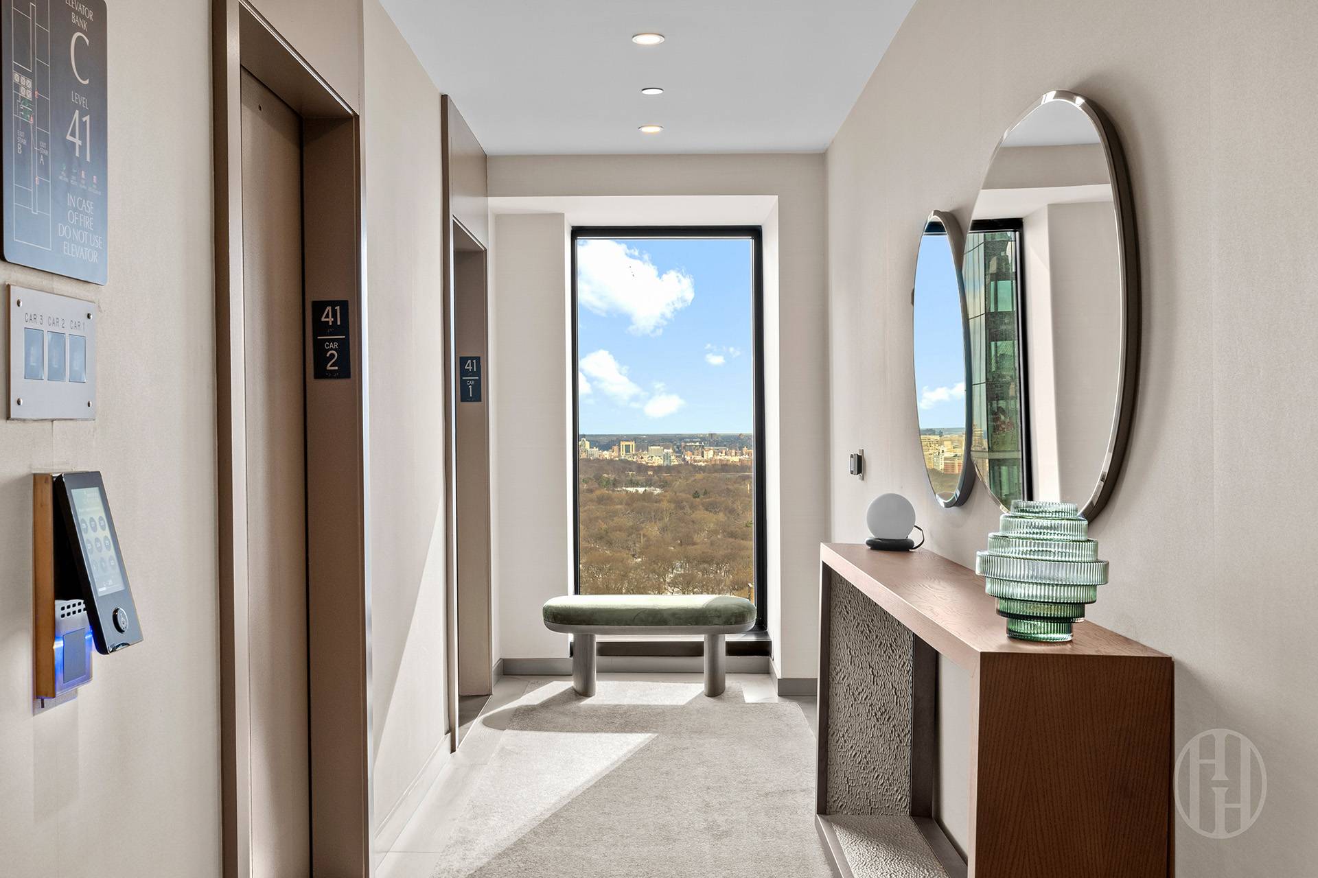 111 West 56th Street, Unit 41D Manhattan, NY 10019 - Photo 11 of 18 Gallery Image 11