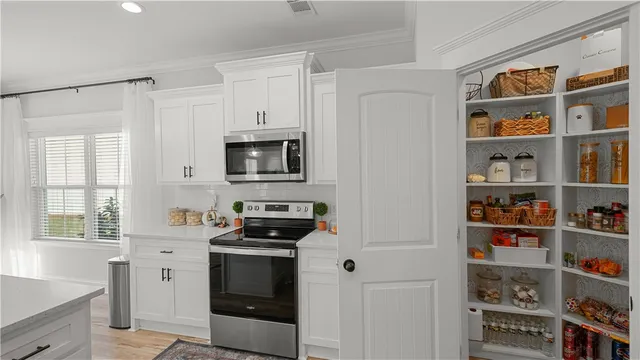 $525,000 | 818 Kaitlyn Avenue, Odum, GA 31555