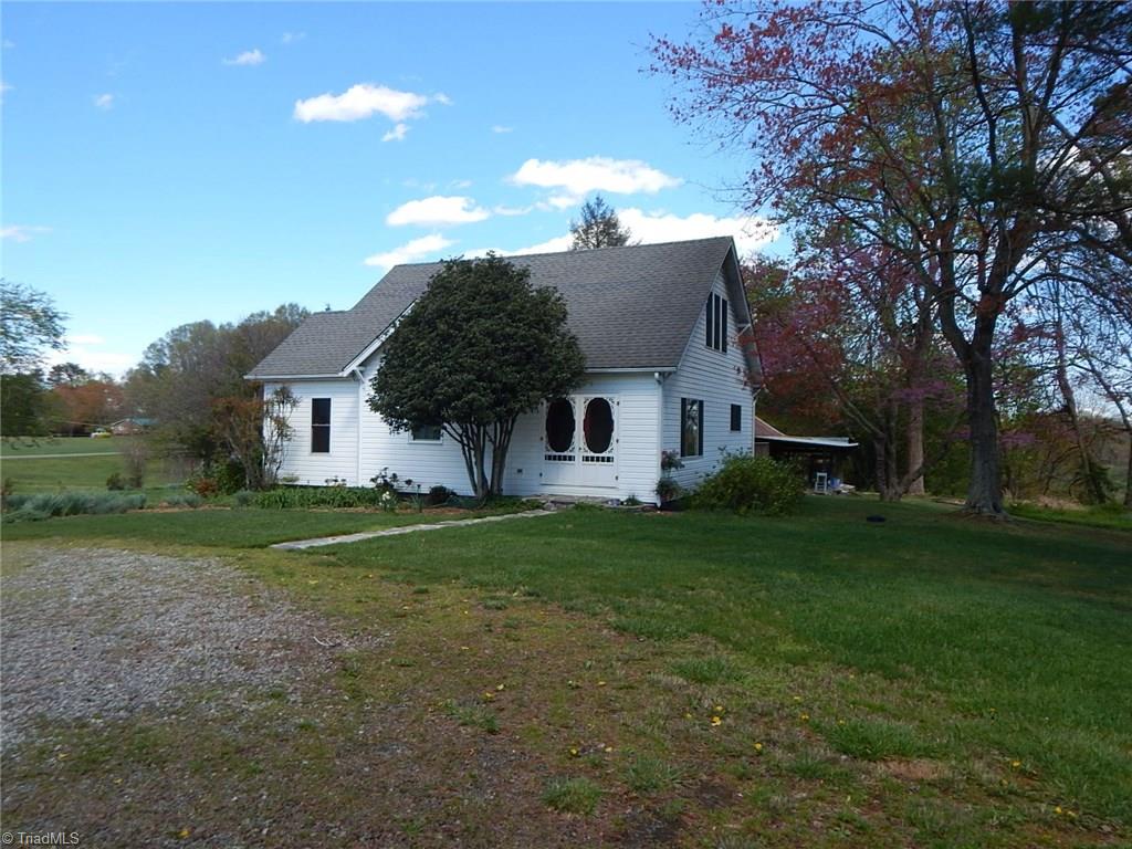 206 Tom Jones Road Ararat, NC 27007 - Photo 25 of 26 Gallery Image 25