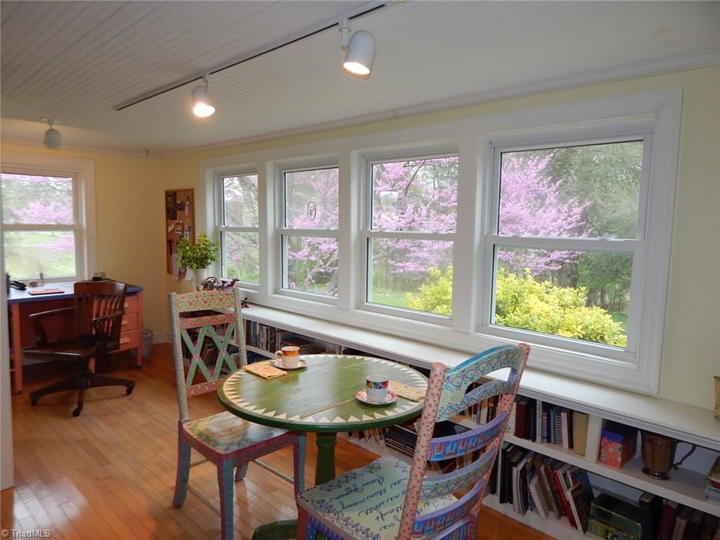 206 Tom Jones Road Ararat, NC 27007 - Photo 4 of 26 Gallery Image 4