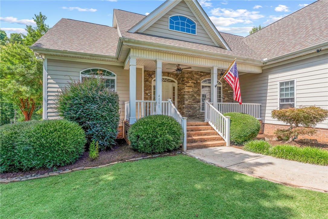4001 Turnberry Loop Seneca, SC 29678 - Photo 5 of 50 Gallery Image 5