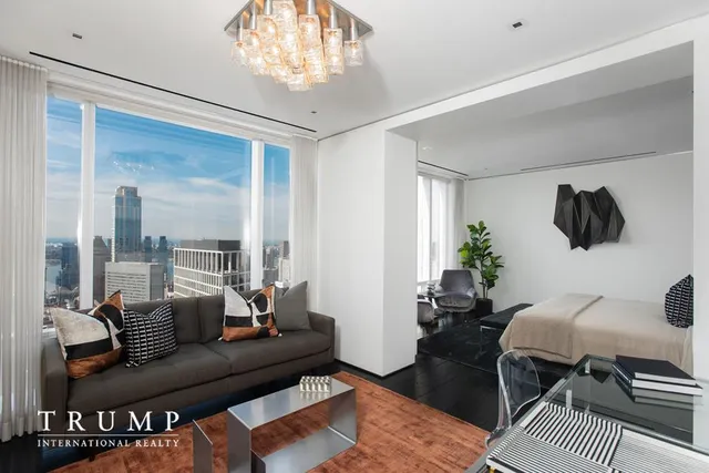$11,950,000 | 1 Central Park West, Unit 39G | Upper West Side