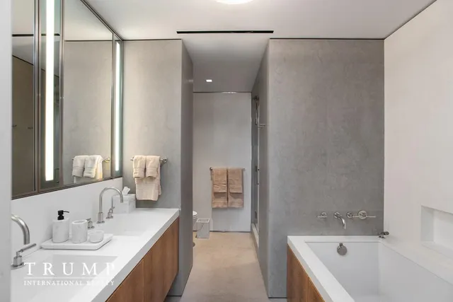 $11,950,000 | 1 Central Park West, Unit 39G | Upper West Side