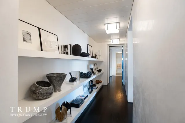 $11,950,000 | 1 Central Park West, Unit 39G | Upper West Side