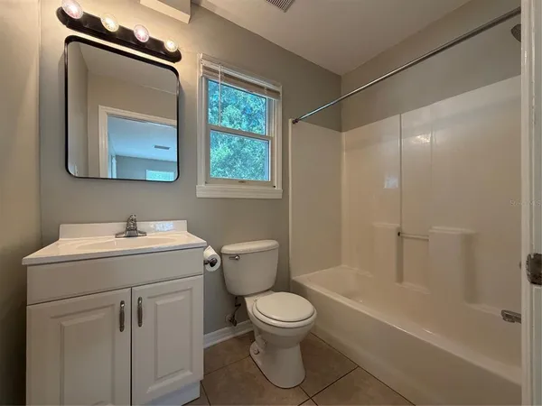 $1,650 | 2813 North Morgan Street, Unit A, Tampa, FL 33602