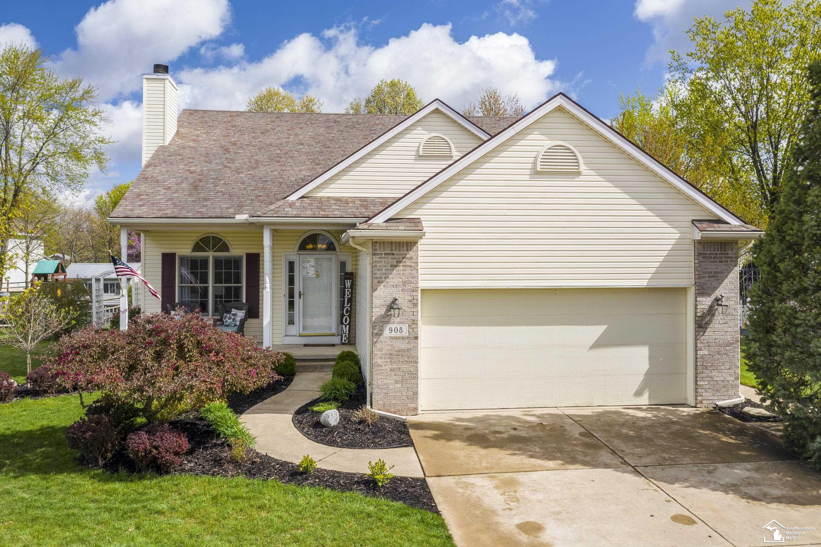 908 Eagle Ridge Trail Temperance, MI 48182 - Photo 1 of 47 Gallery Image 1