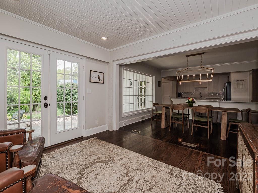 415 Ashworth Road Charlotte, NC 28211 - Photo 22 of 43 a living room with furniture and wooden floor