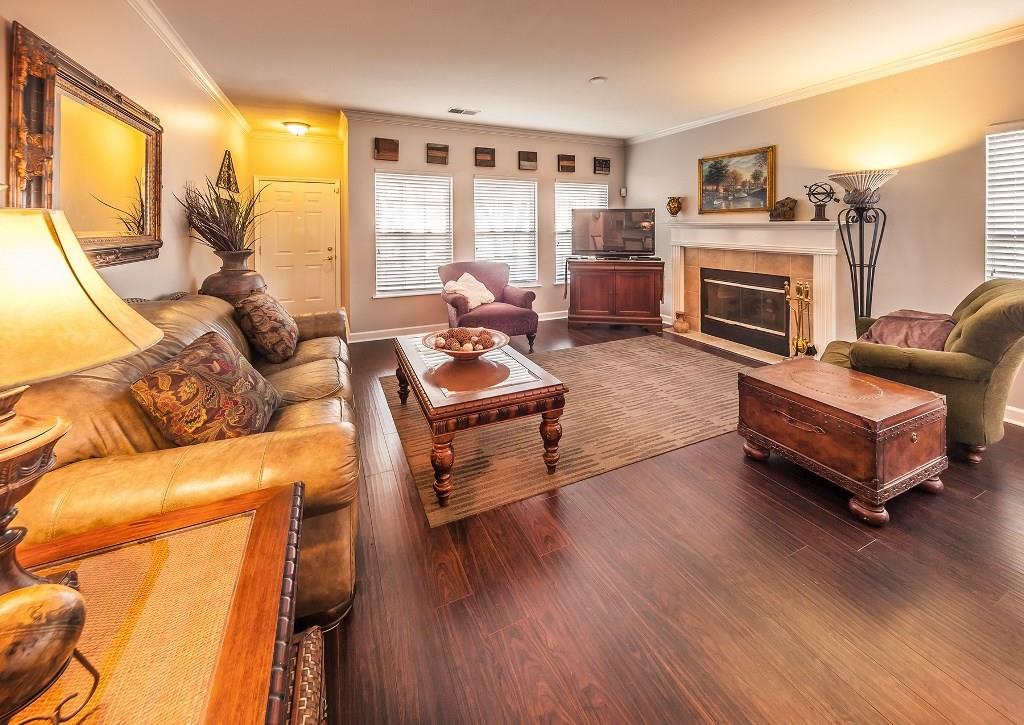 1072 Falcon Ridge Indianapolis, IN 46280 - Photo 6 of 16