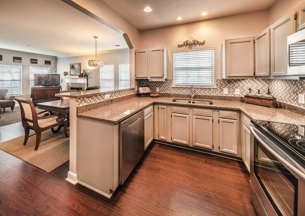 1072 Falcon Ridge Indianapolis, IN 46280 - Photo 7 of 16