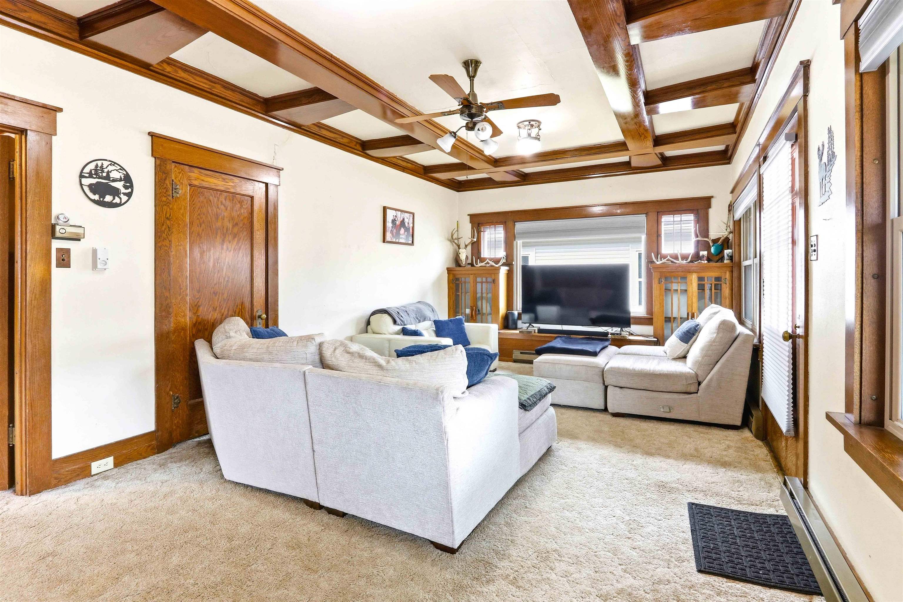 570 High Hillsboro, WI 54634 - Photo 4 of 68