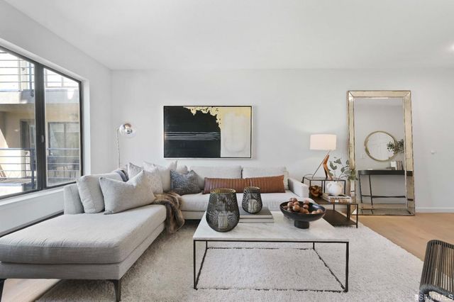 $1,010,000 | 1310 Fulton Street, Unit 204, San Francisco, CA 94117