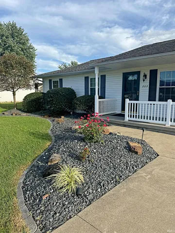 $285,000 | 803 Longfellow Drive, Washington, IN 47501