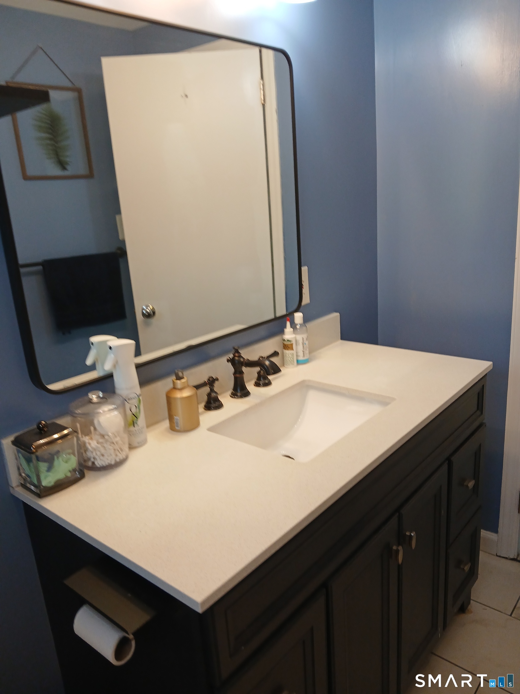 346 Lewis Road New Britain, CT 06053 - Photo 6 of 15 First Floor Full Bath....Sink View.