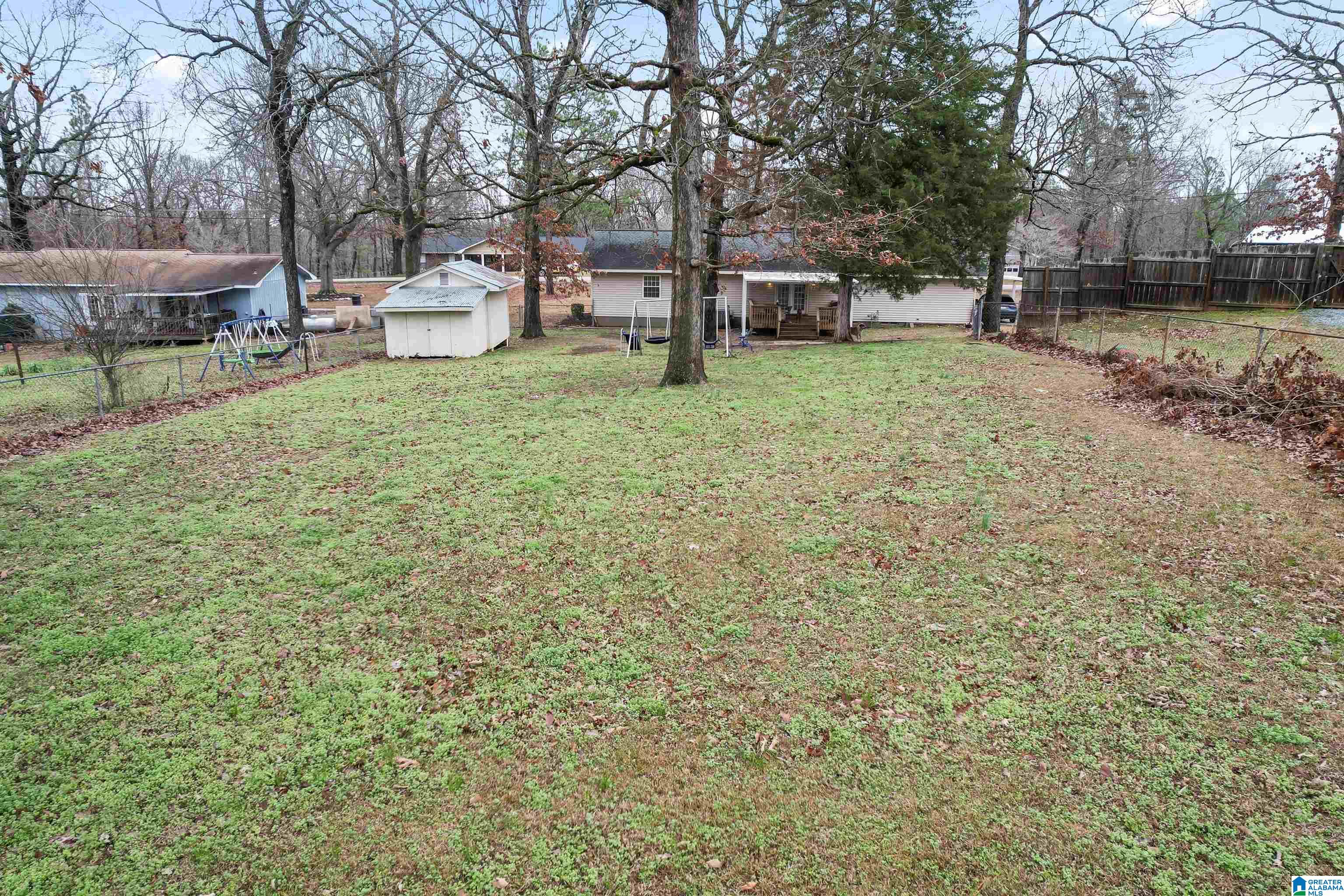 832 Center Point Road Sylacauga, AL 35151 - Photo 8 of 33