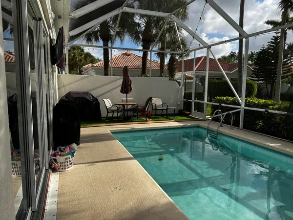 $3,895 | 2023 Valencia Drive, Delray Beach, FL 33445
