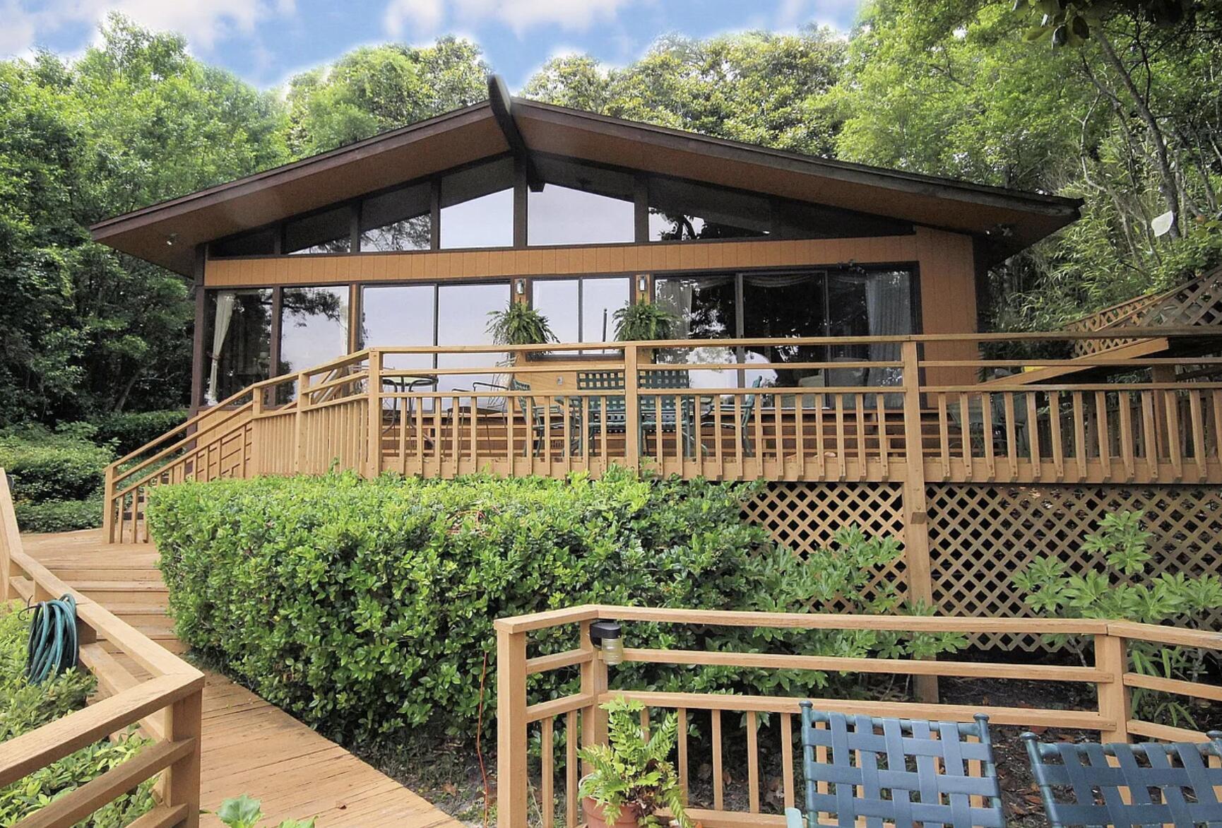 5 Poquito Road Shalimar, FL 32579 - Photo 1 of 1 Waterside View