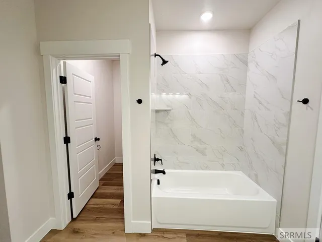 $344,900 | 3907 Mountain Bluebird Way, Ammon, ID 83406