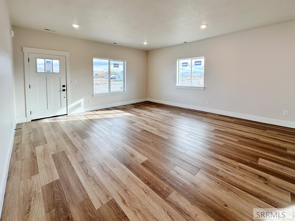 3907 Mountain Bluebird Way Ammon, ID 83406 - Photo 4 of 30