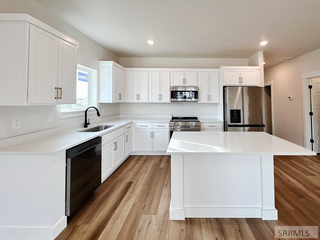 3907 Mountain Bluebird Way Ammon, ID 83406 - Photo 6 of 30