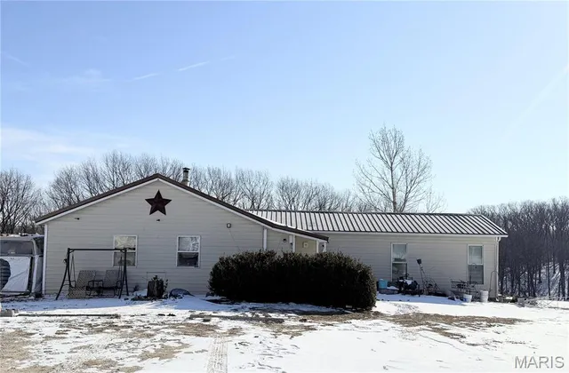 $200,000 | 22709 Baker, Queen City, MO 63561