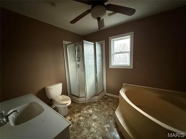 $150,000 | 22709 Baker, Queen City, MO 63561