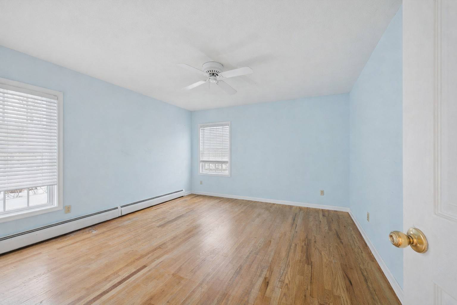 4476 Noyack Road Sag Harbor, NY 11963 - Photo 16 of 21