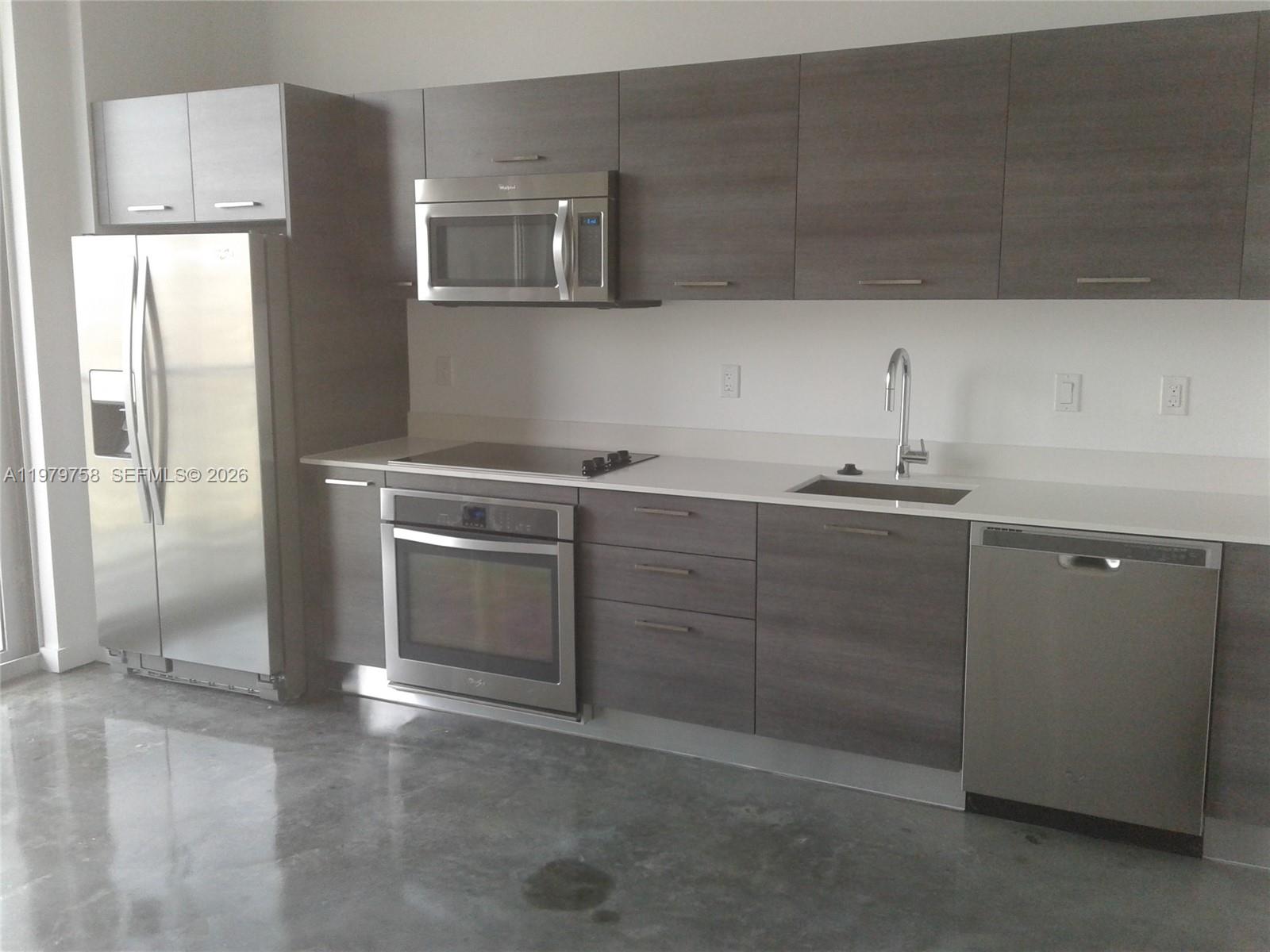 151 Southeast 1st Street, Unit 906 Miami, FL 33131 - Photo 22 of 30