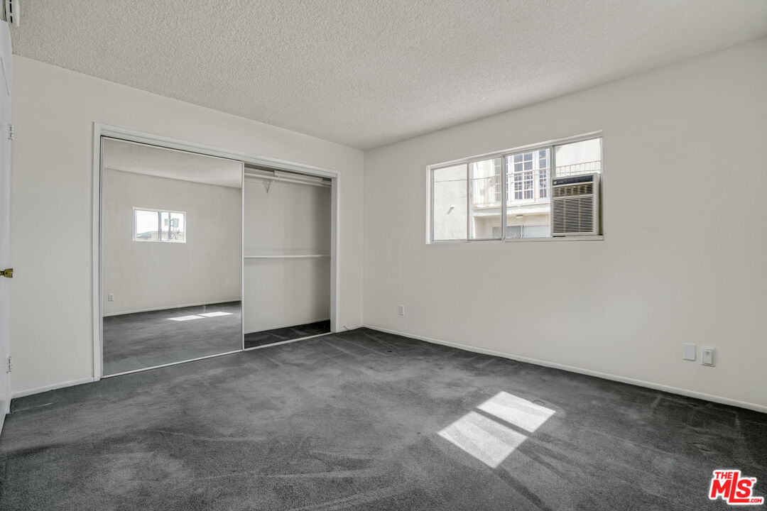 12030 Rochester Avenue, Unit 210 Los Angeles, CA 90025 - Photo 13 of 19
