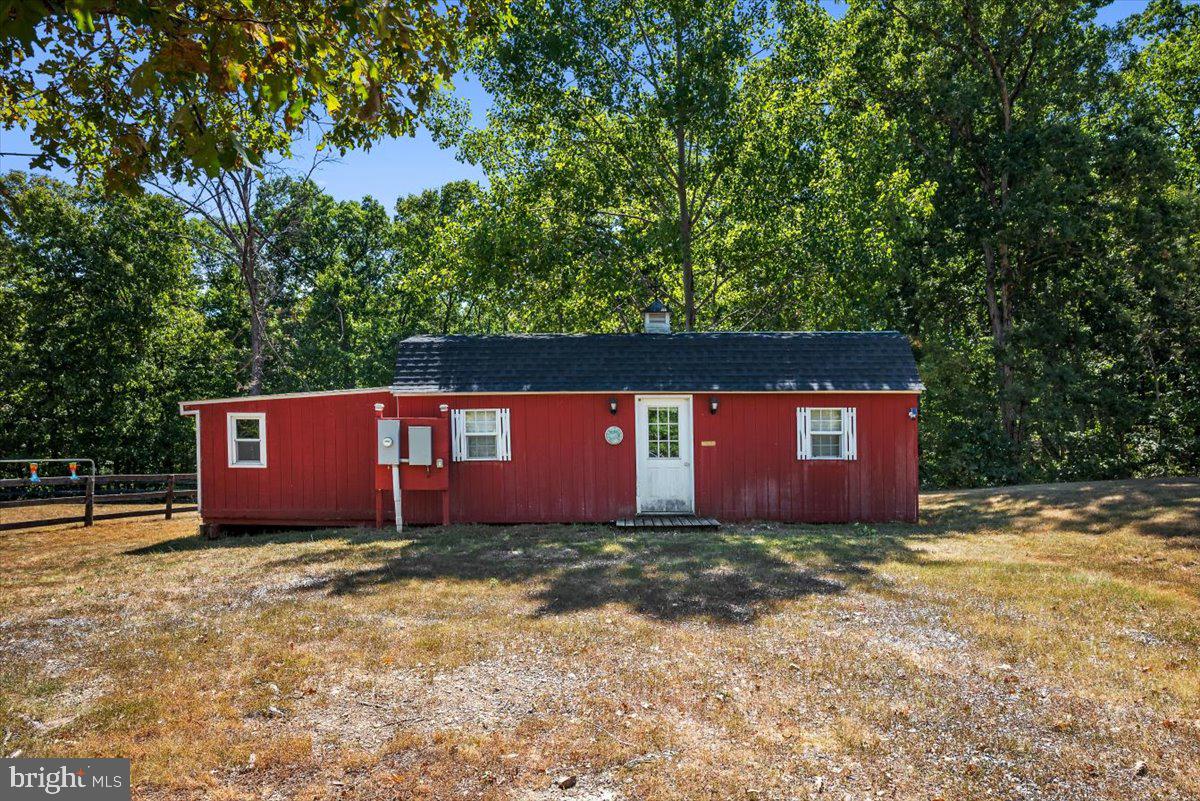 0 Cattle Crossing Road Front Royal, VA 22630 - Photo 4 of 14 Oversized shed with power