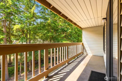 $275,400 | 17425 119th Lane Southeast, Unit D30, Renton, WA 98058