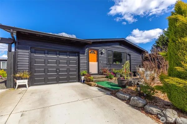 $659,900 | 12802 Southeast 202nd Place, Kent, WA 98031