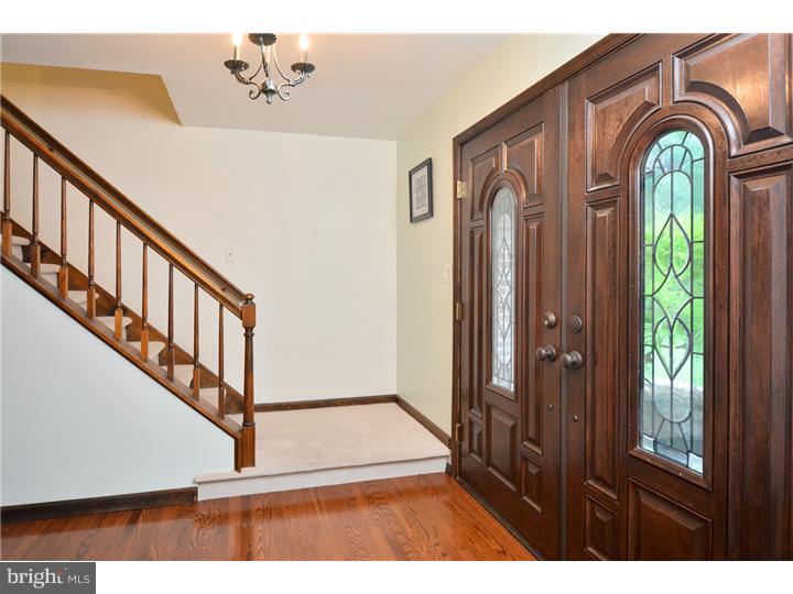 777 Brintons Bridge Road West Chester, PA 19382 - Photo 10 of 25 Foyer