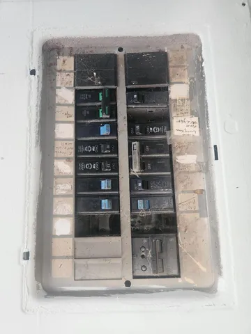 a view of utility room