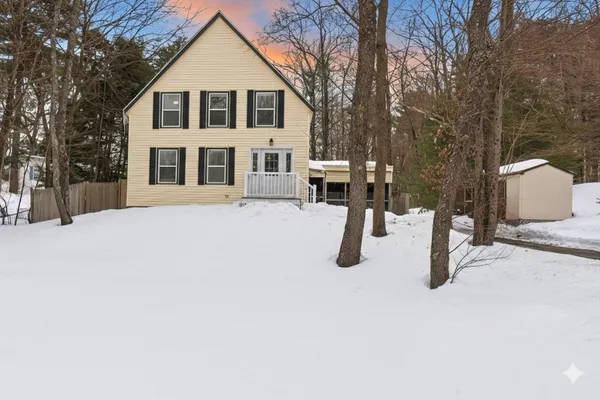 $627,000 | 32 Summer Street, Georgetown, MA 01833