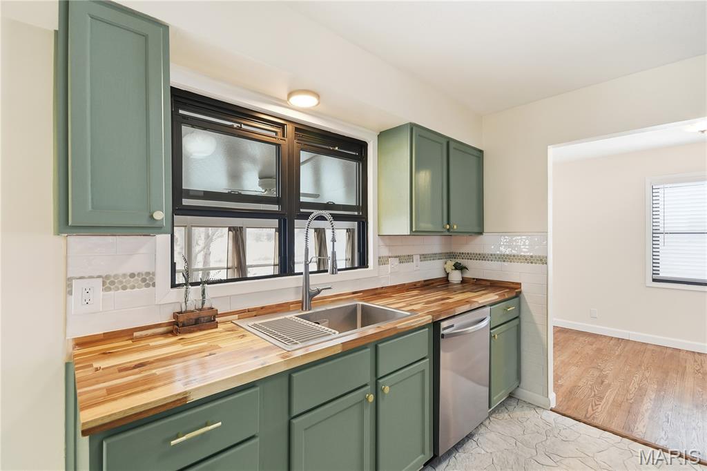 733 Forman Road St. Louis, MO 63123 - Photo 11 of 27