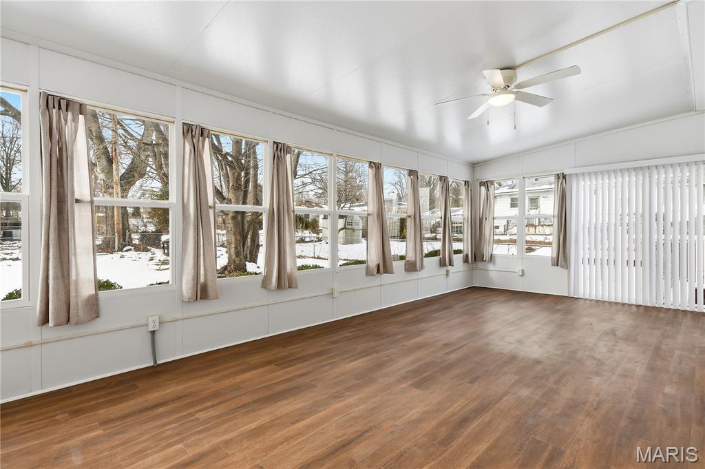 733 Forman Road St. Louis, MO 63123 - Photo 12 of 27