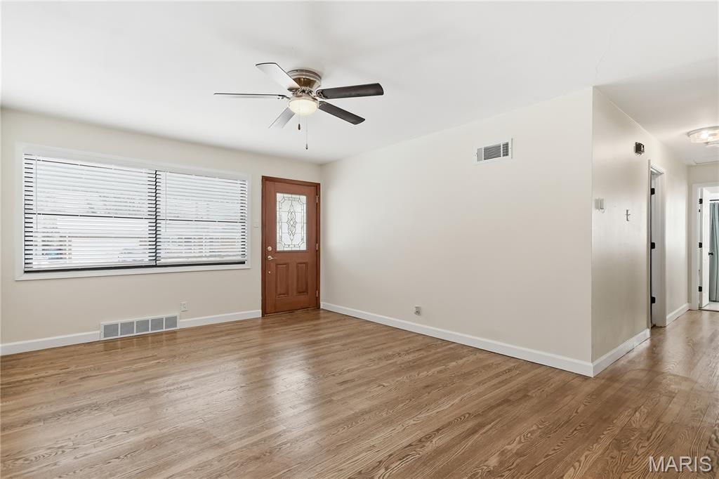 733 Forman Road St. Louis, MO 63123 - Photo 4 of 27