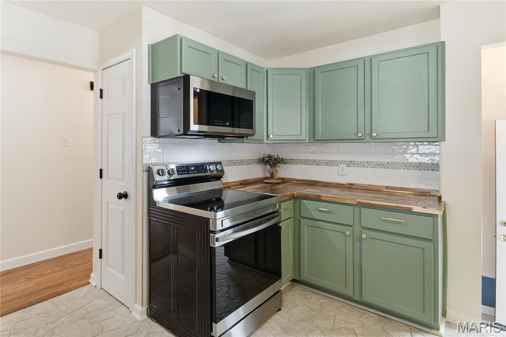 733 Forman Road St. Louis, MO 63123 - Photo 9 of 27