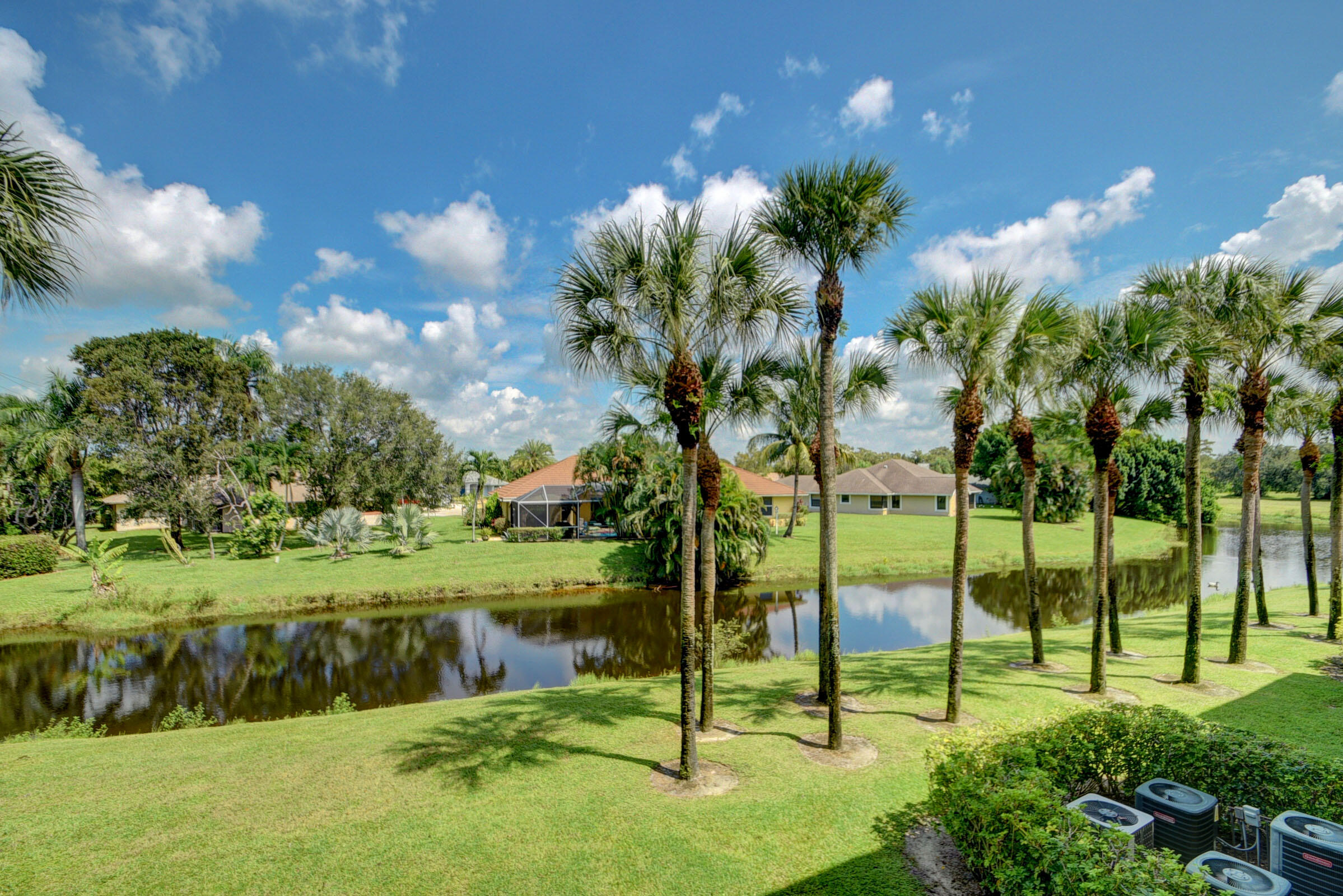 2020 Greenview Shores Boulevard, Unit 108 Wellington, FL 33414 - Photo 11 of 25