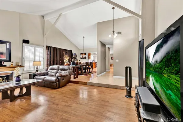 $1,198,900 | 14211 Cherrywood Lane, Tustin, CA 92780