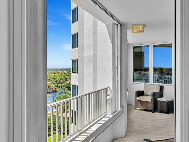 $1,495,000 | 500 South Ocean Boulevard, Unit 909, Boca Raton, FL 33432