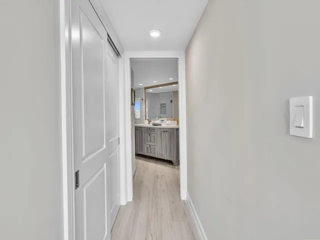 $1,495,000 | 500 South Ocean Boulevard, Unit 909, Boca Raton, FL 33432